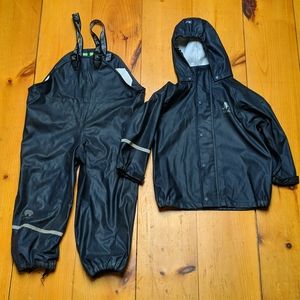 CeLaVi Kids Waterproof Rain Jacket and Pants size 100 Euro (3t)